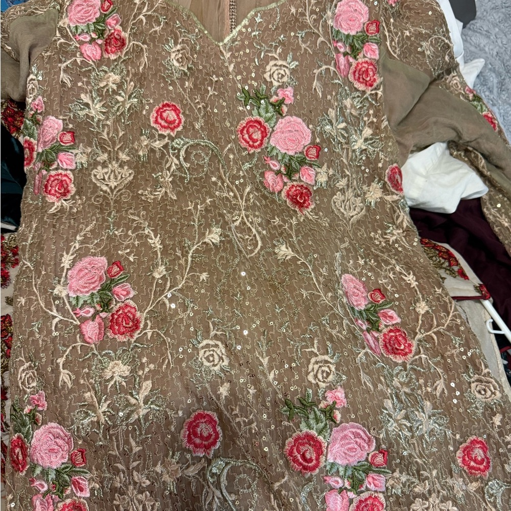 Thread and motifs Floral Embroidered Dress